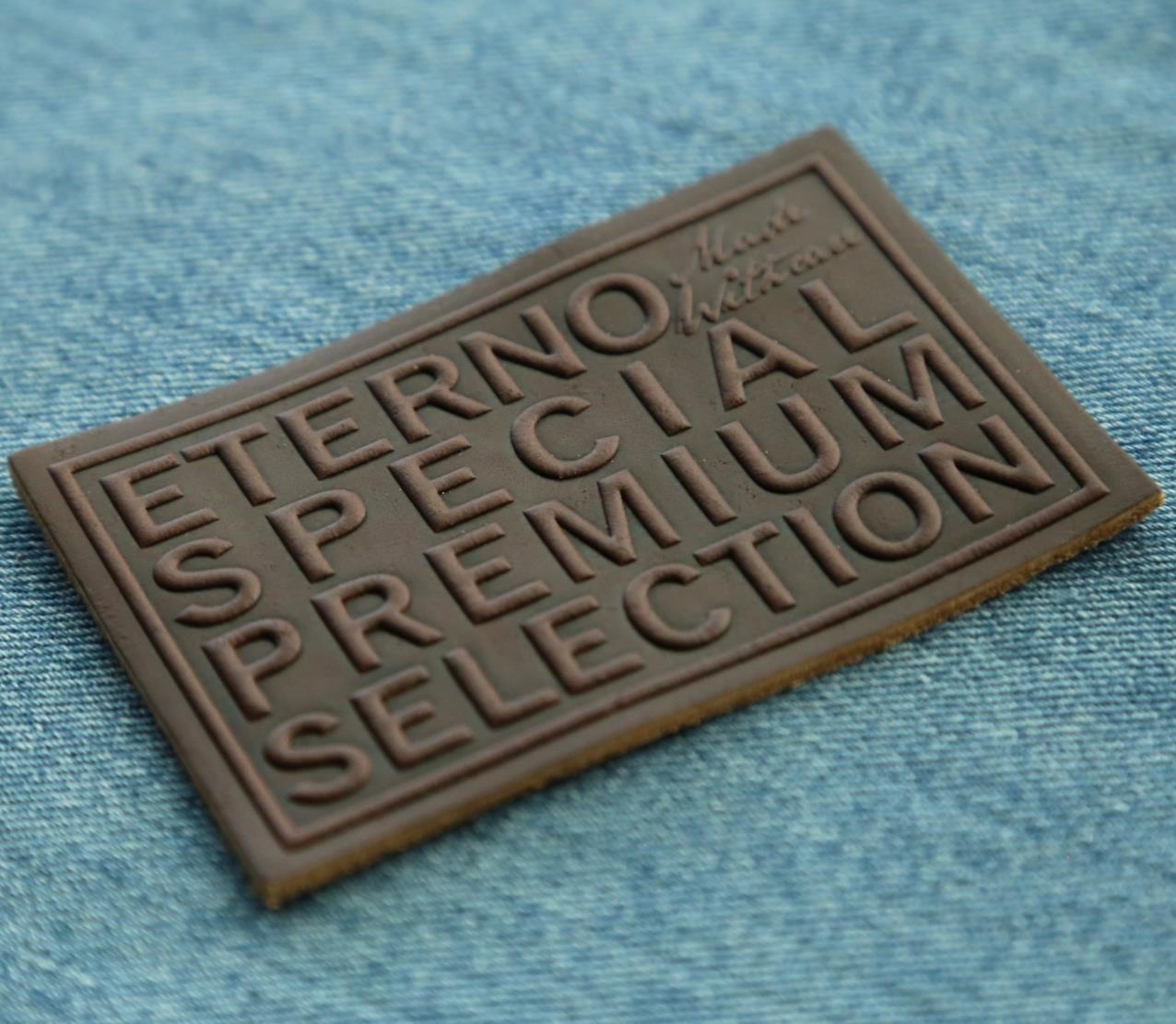 Trendy Design Embossed Leather Label