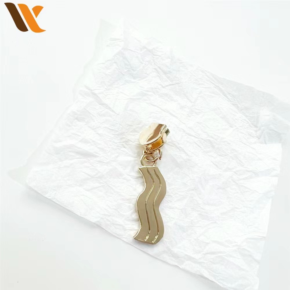 Hot Sale Zinc Alloy Metal Zipper Pull Tabs 4