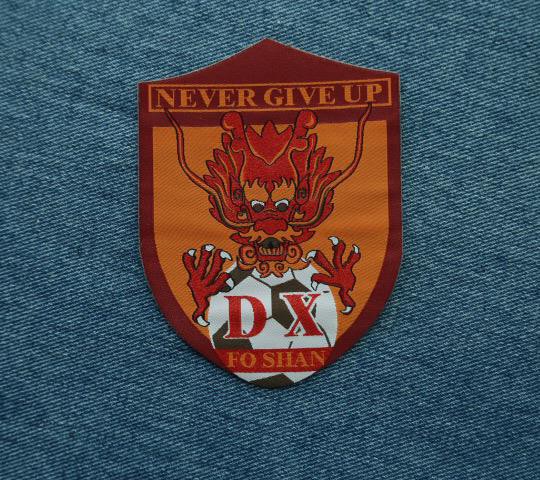 Cheap price factory supply woven patches for clothing